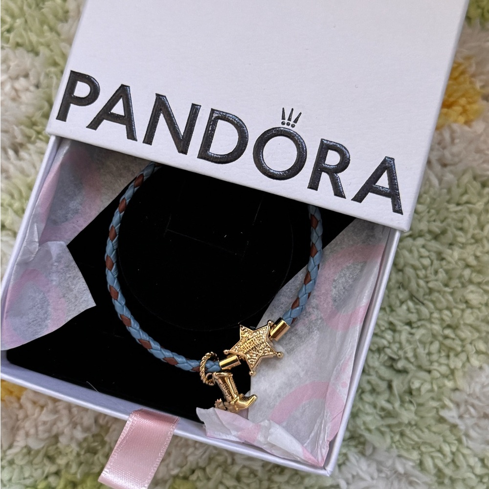 Pandora Disney Toy Story Sheriff Star Bracelet with Cowboy Boot Charm